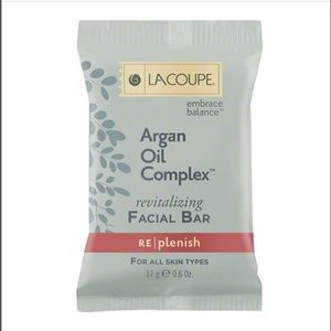 La Coupe Facial Bar- Lot of 2